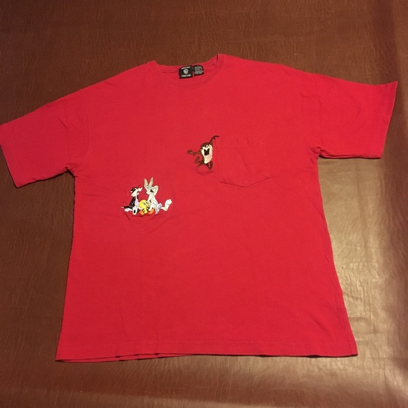 Vtg 90s Warner Bros Looney Tunes Pocket Tee Taz Bugs Red L - Picture 2 of 9